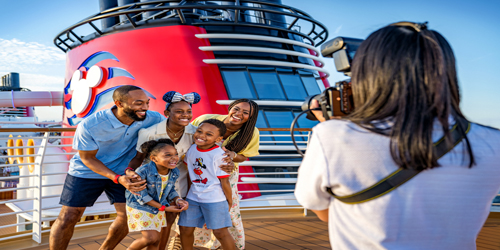 Disney Cruise Family 500x250